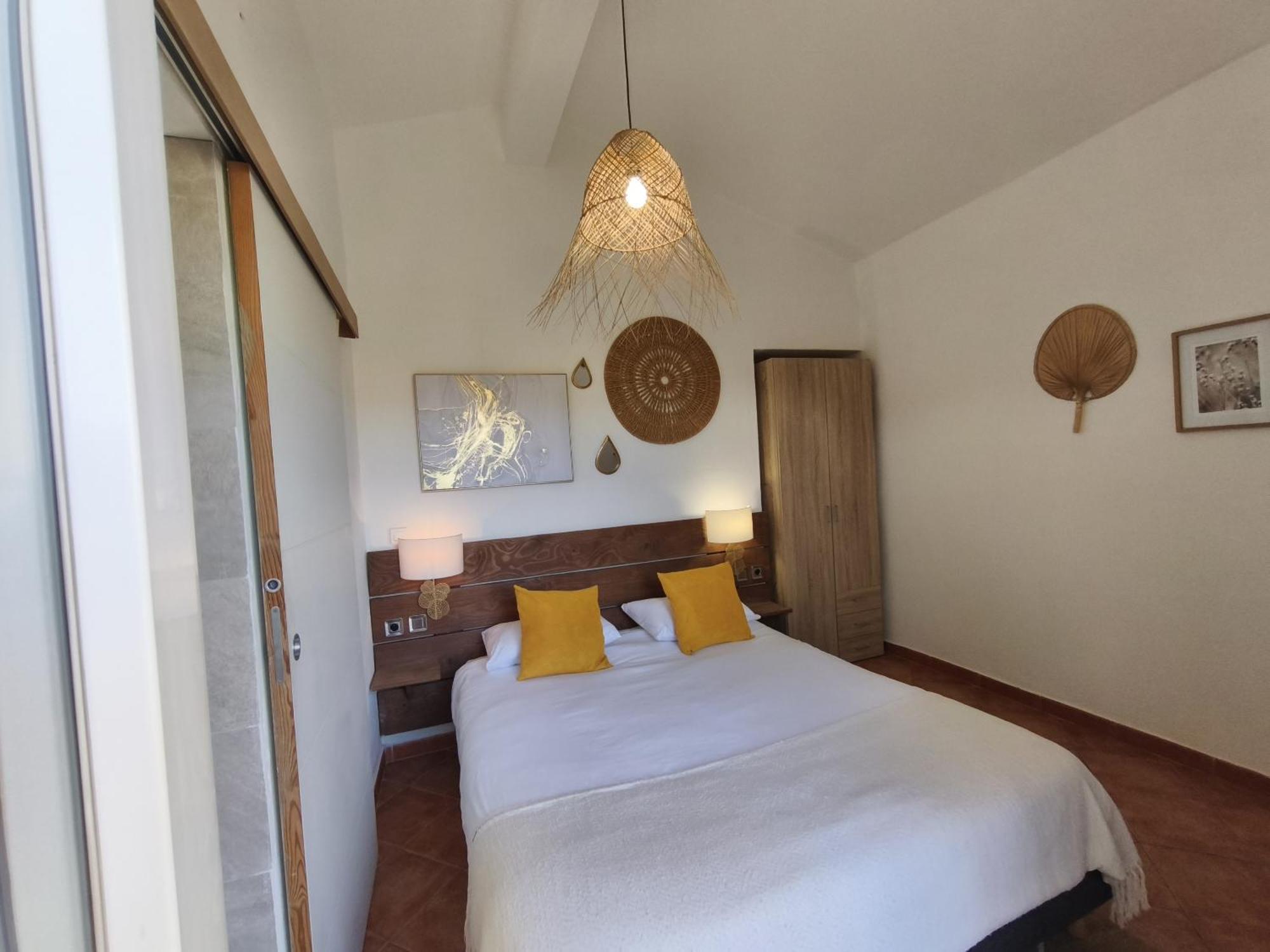 Chambres Isula Bella Figari  Extérieur photo