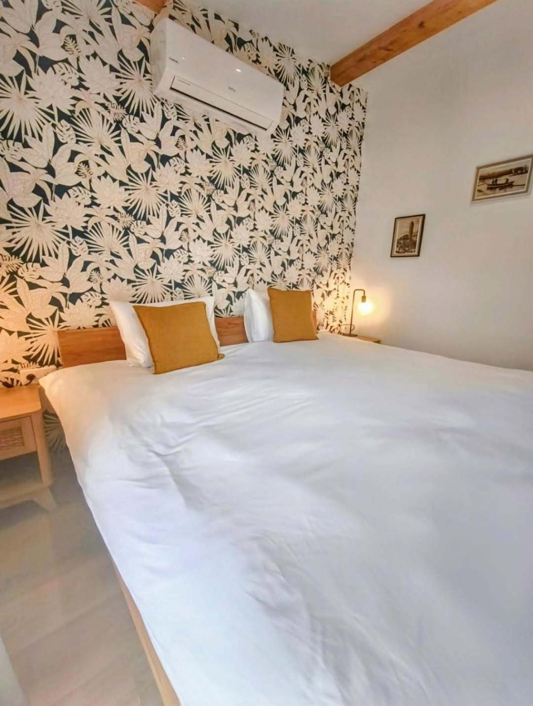 Chambres Isula Bella Figari  Extérieur photo